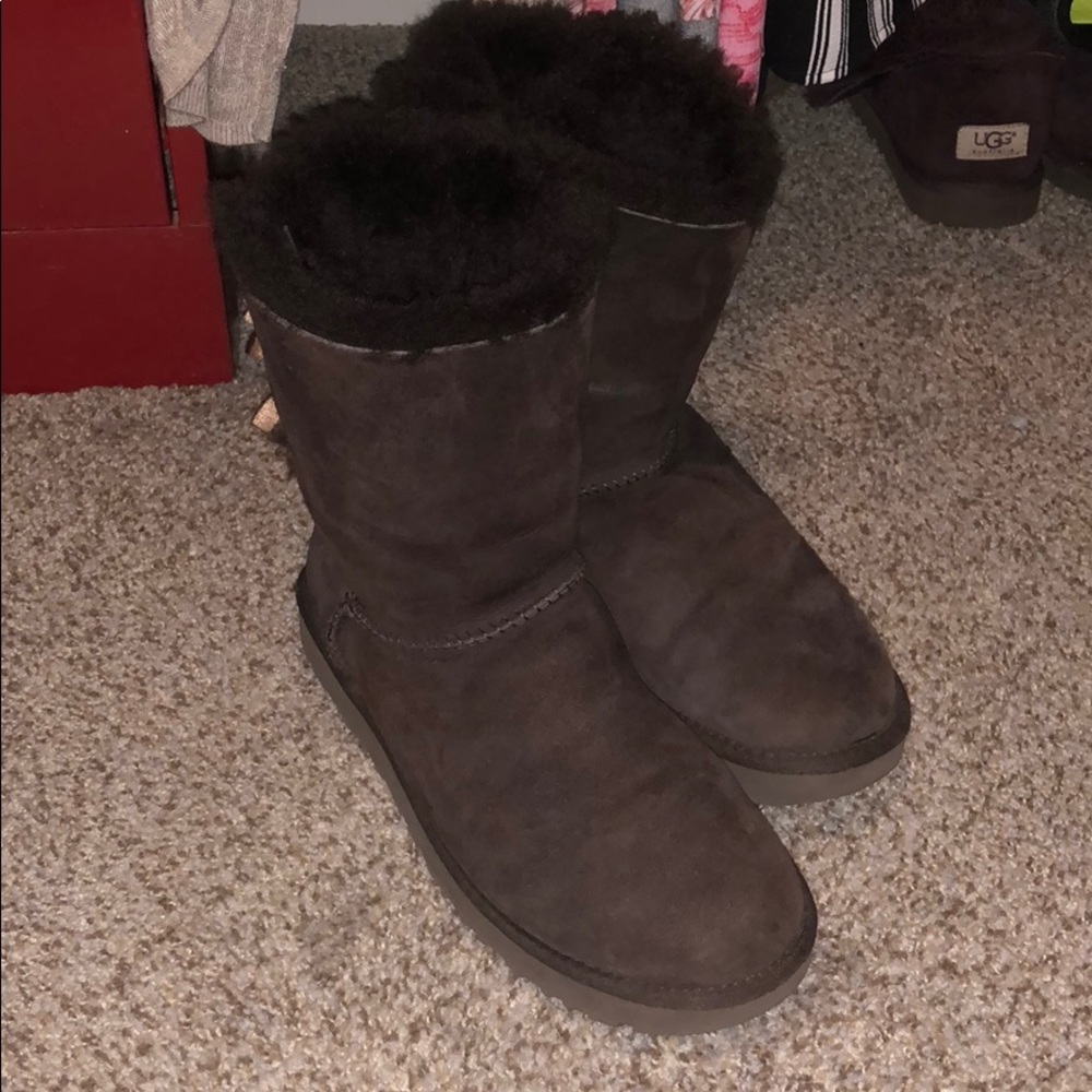 Short bailey bow UGGs